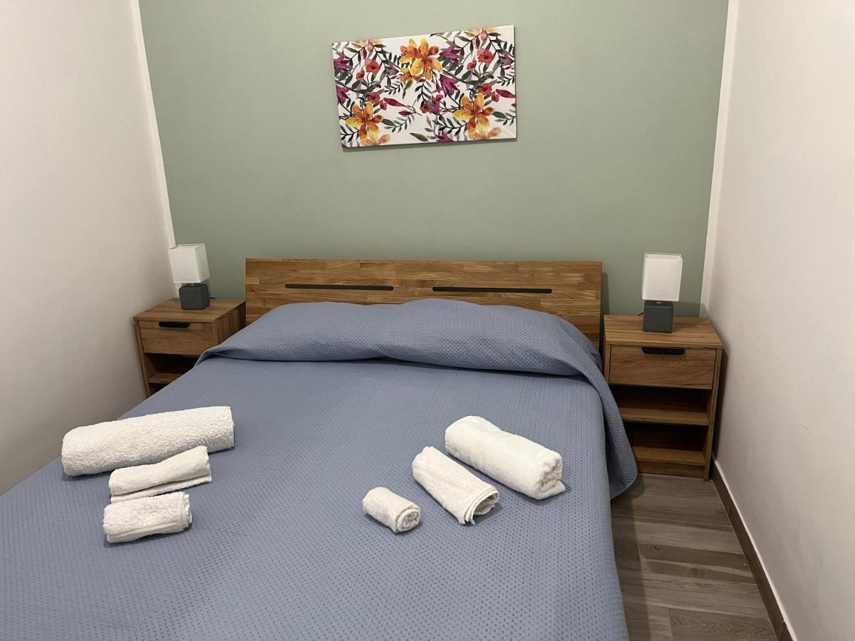 Casa Ai Tre Campanili Appartement Gela Buitenkant foto